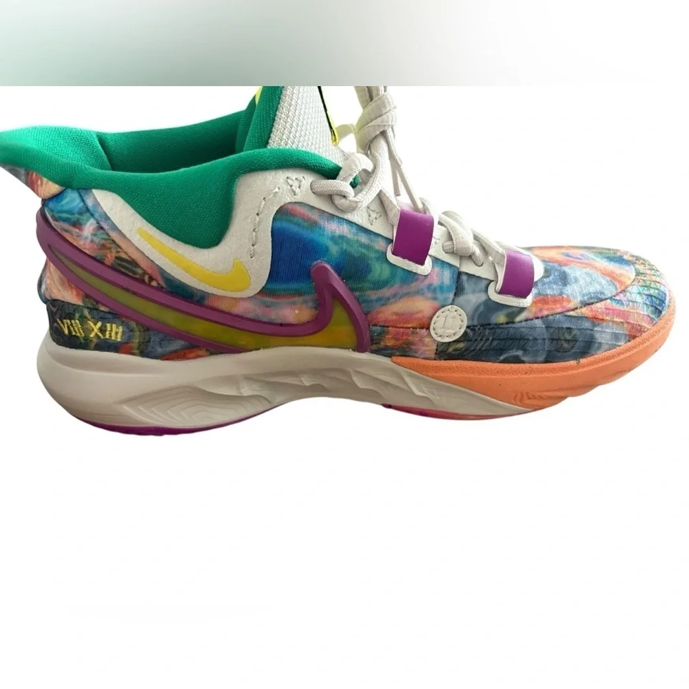 Nike Kyrie Irving 8 Go Multicolor Sneakers